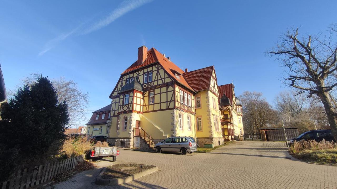 Gasthof "Zum Schloss" Berssel  Exteriör bild